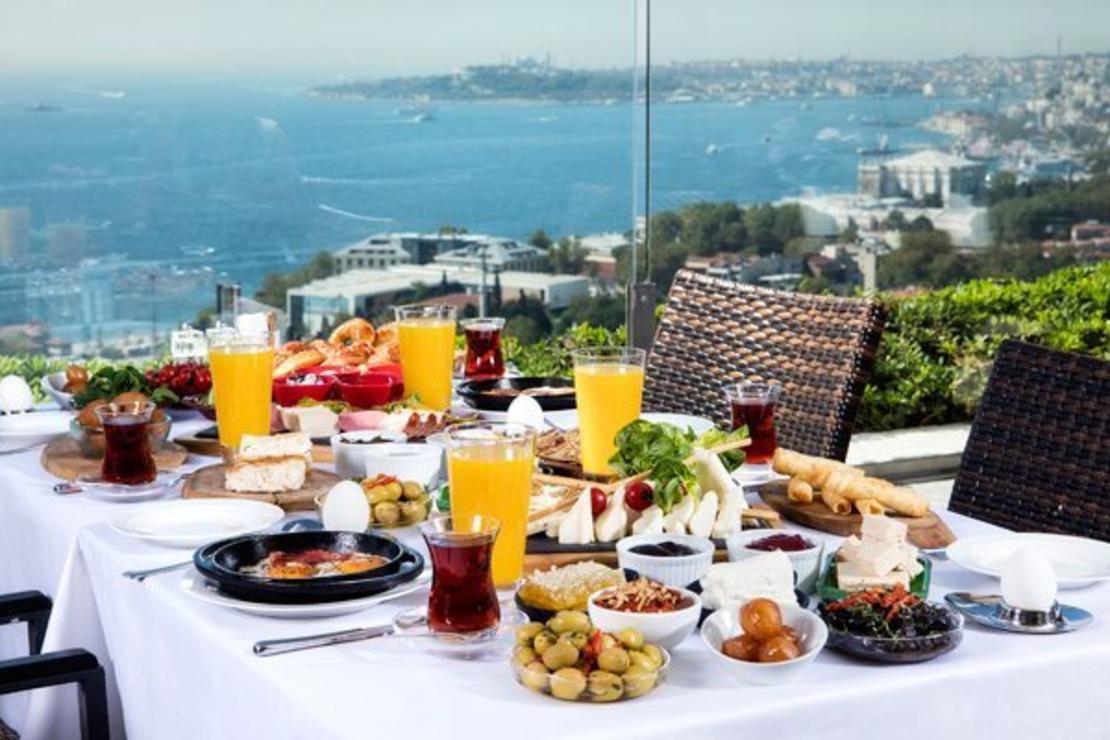 İstanbul'da manzaralı kahvaltı mekanları