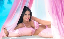 Ebru Polat, aldığı 100 Bin Dolarlık Teklifle instagram ve Twitter'ı salladı!